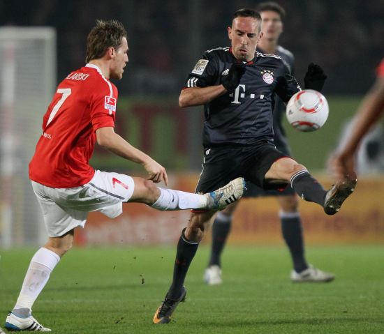 自己在国际 自己在国际